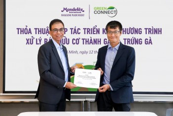Mondelez Kinh Đô Việt Nam tài trợ dự án “Xử lý rác hữu cơ thành gà và trứng gà”