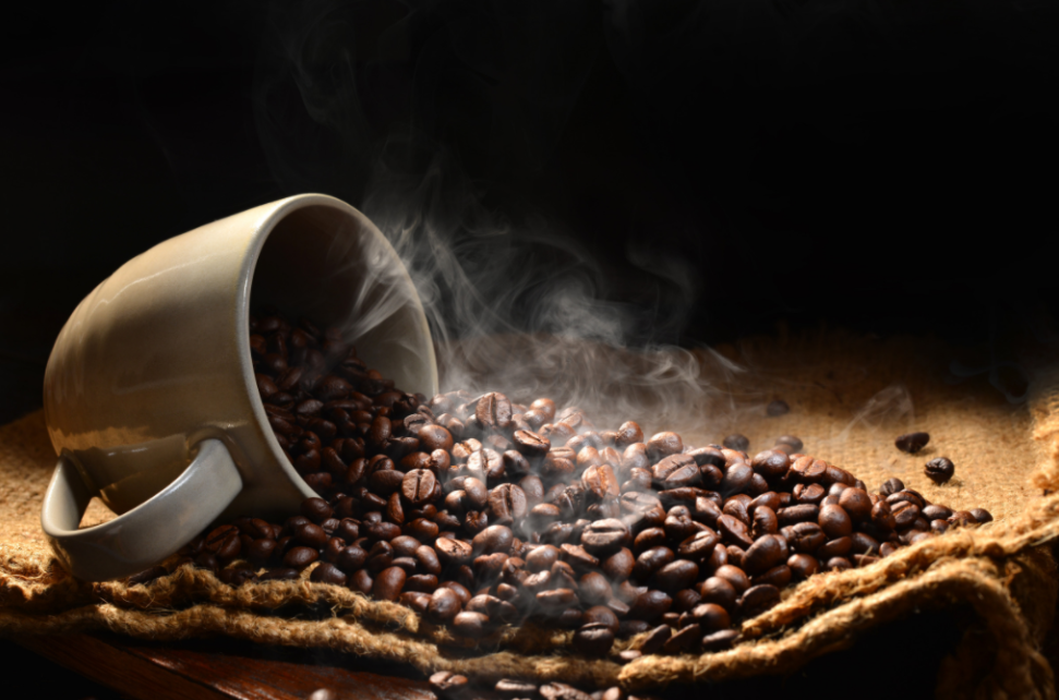 Giá cà phê hôm nay 3/8/2022: Quay đầu giảm nhẹ