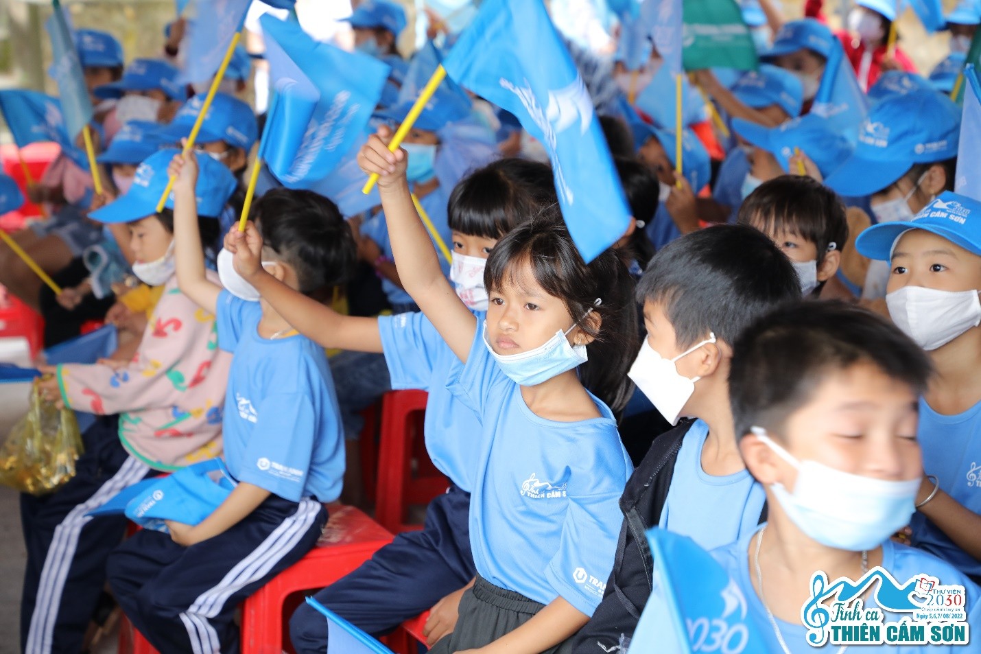 Trần Anh Group – trao tặng thư viện sách cho trẻ em khó khăn huyện Tịnh Biên