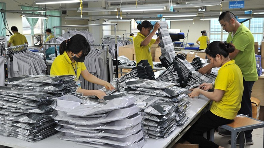 Kim ngạch xuất khẩu hàng dệt may tăng 24,3%