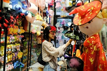 Giới trẻ săn lùng đồ kinh dị, rùng rợn cho ngày Halloween