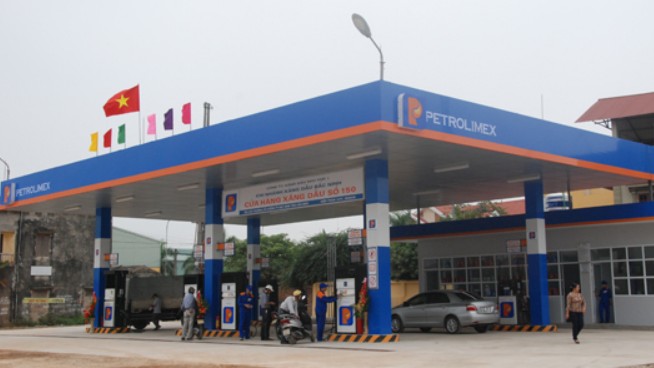 96 cửa hàng xăng dầu Petrolimex ở Hà Nội sẽ hoạt động 24/24