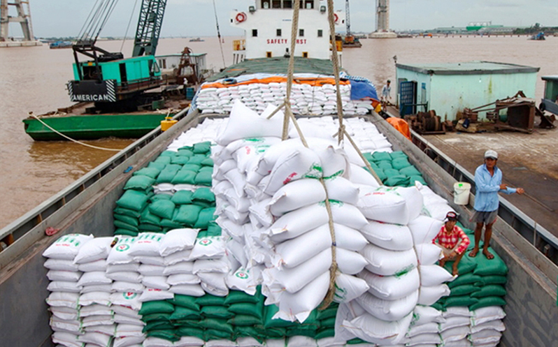 Xuất khẩu gạo bật tăng kỷ lục