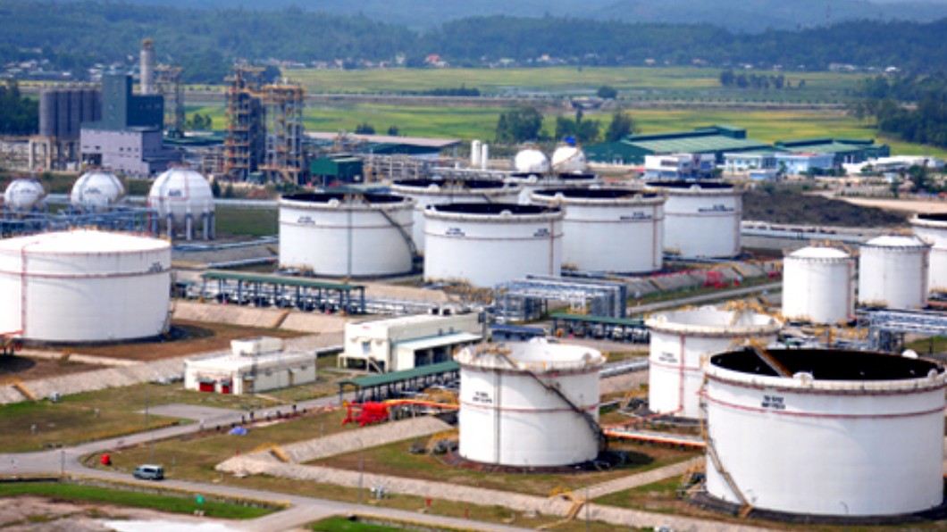 Tổng nguồn cung xăng dầu năm 2023 tăng 10-15%