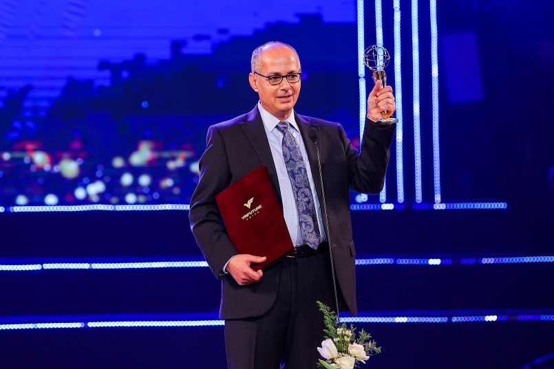 GS Yaghi tại lễ trao giải VinFuture lần đầu tiên