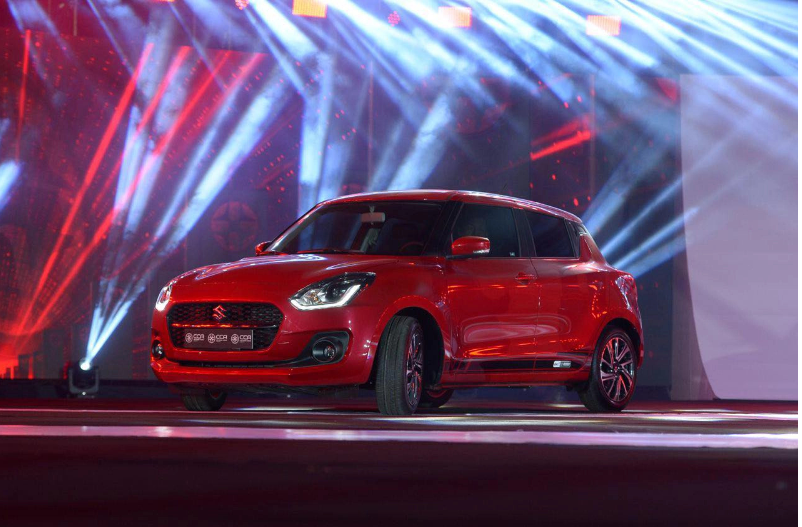 Suzuki Swift “ẵm chọn” giải thưởng “Xe phổ thông 2022 dành cho phái nữ”