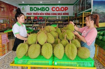 Giá sầu riêng tăng chóng mặt càng nóng lòng chờ xuất khẩu chính ngạch Trung Quốc