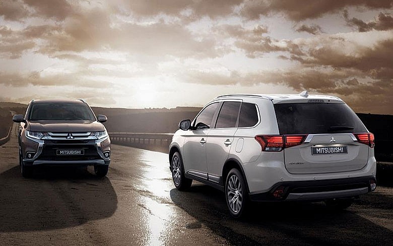 Mitsubishi Outlander thế hệ mới lộ diện tại Việt Nam, đại tu thiết kế ngoại thất