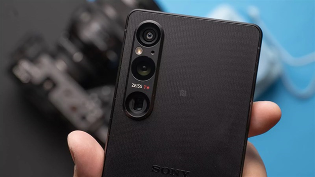 Sony Xperia 1V với thiết kế sang trọng, Snapdragon 8 Gen 2, camera 48MP