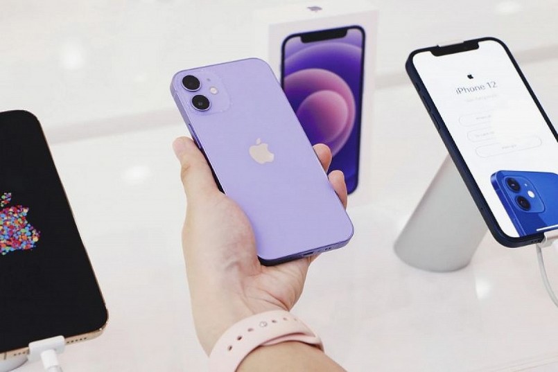 iPhone 12 gây bất ngờ vì giá thành