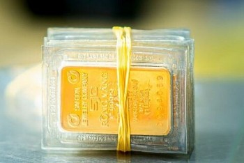 Giá vàng hôm nay 30/1/2024: Vàng trong nước nhích nhẹ lên gần 77 triệu đồng/lượng