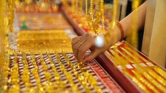 Giá vàng hôm nay 21/2/2024: Vàng trong nước bất ngờ tăng mạnh