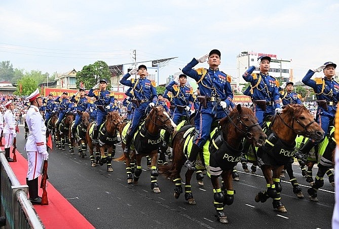 Trực tiếp: Lễ kỷ niệm, diễu binh, diễu hành 70 năm Chiến thắng Điện Biên Phủ