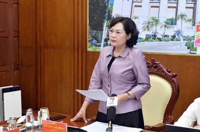 Thống đốc Nguyễn Thị Hồng phát biểu chỉ đạo cuộc họp. Ảnh: NHNN