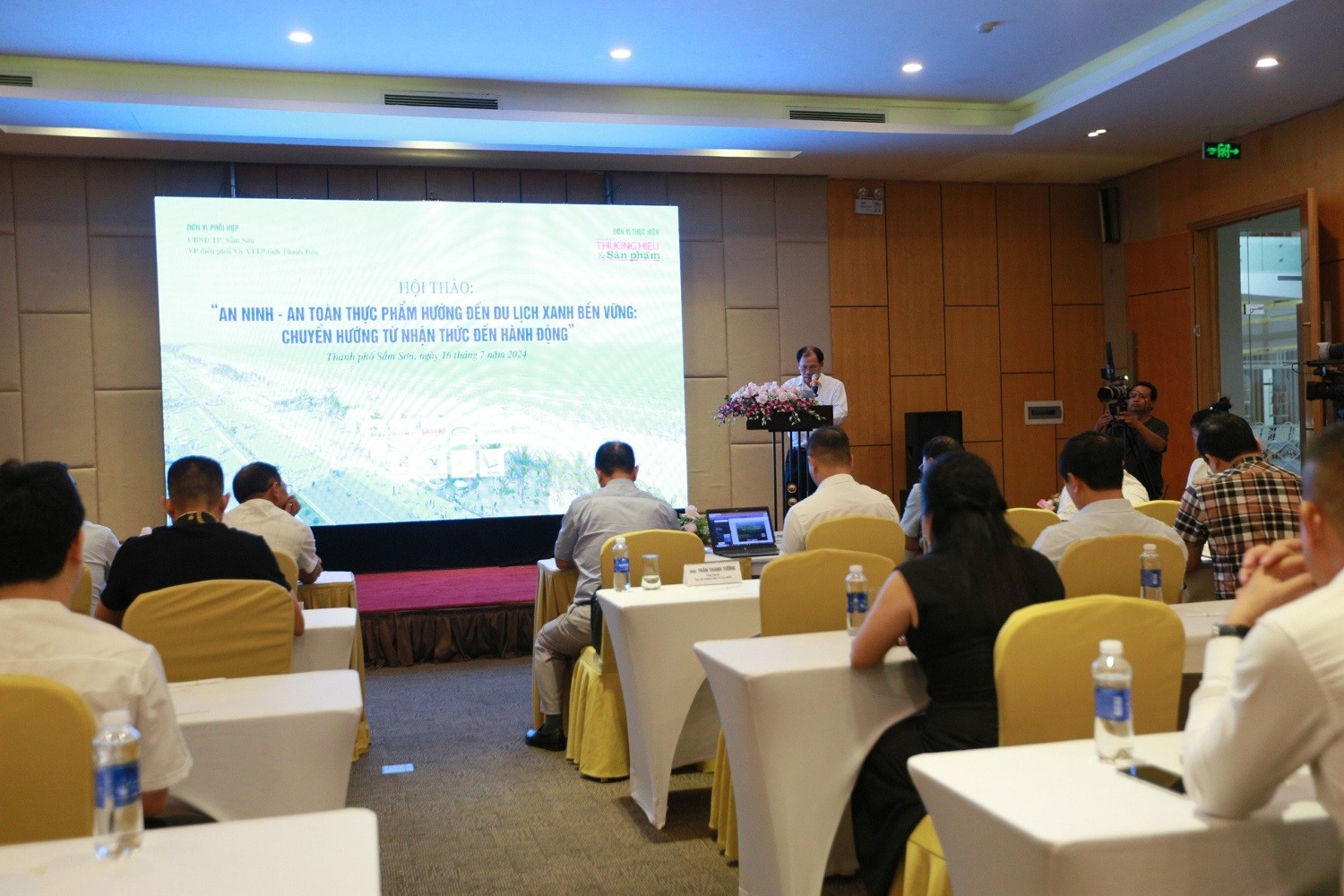 TRỰC TUYẾN Hội thảo: “An ninh – an toàn thực phẩm hướng đến du lịch xanh bền vững, chuyển hướng từ nhận thức đến hành động”