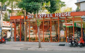 “Vận đen” đang bủa vây The Coffee House?