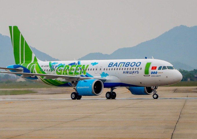 Máy bay Bamboo AIrways tại Nội Bài. Ảnh: Ngọc Thành