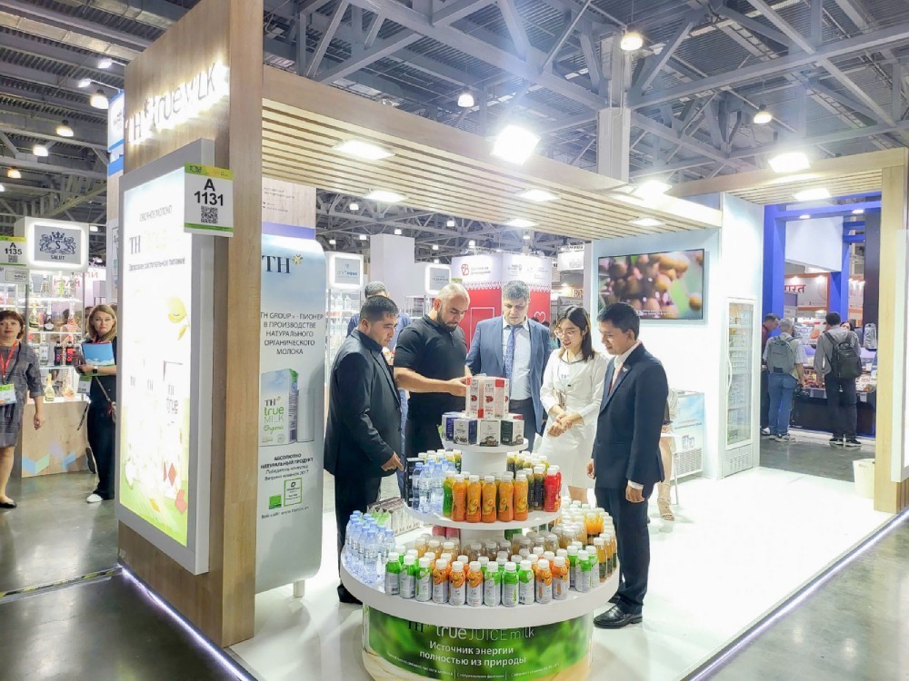 Gian hàng trưng bày của TH tại Worldfood Moscow 2024.