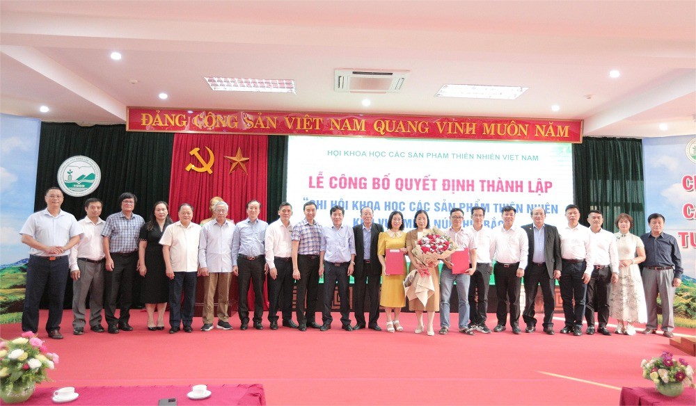 Thành lập Chi Hội Khoa học các sản phẩm thiên nhiên Việt Nam Khu vực miền núi phía Bắc