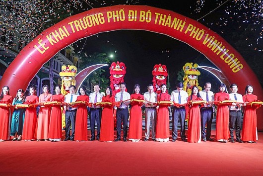 Vĩnh Long khai trương tuyến phố đi bộ tại dự án của T&T Group