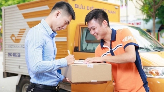 Từ 18/2, ngừng miễn thuế hàng nhập dưới 1 triệu đồng gửi qua chuyển phát nhanh