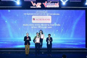 8 năm liên tiếp Agribank khẳng định vị thế trong TOP 10 Doanh nghiệp lớn nhất Việt Nam