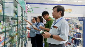 Bộ Công Thương yêu cầu kiểm tra thực phẩm bảo vệ sức khỏe, sữa và thuốc giả
