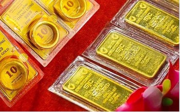 Giá vàng tăng mạnh trở lại trước làn sóng chốt lời