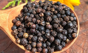 Giá hồ tiêu trong nước ổn định, xuất khẩu tăng mạnh nhờ giá bán cao