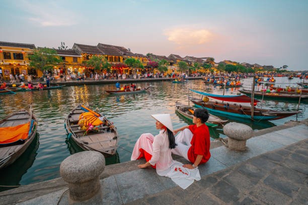 Việt Nam tăng cường thu hút khách quốc tế, hướng tới trở thành điểm đến hàng đầu khu vực
