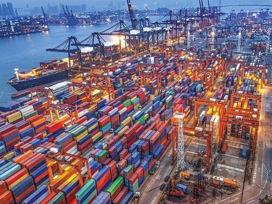 Giá hàng hóa thế giới bật tăng vì biến động cung cầu