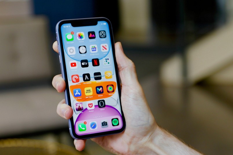 Apple xả hàng lớn tại Việt Nam, iPhone 13 giá chỉ từ 11,5 triệu đồng