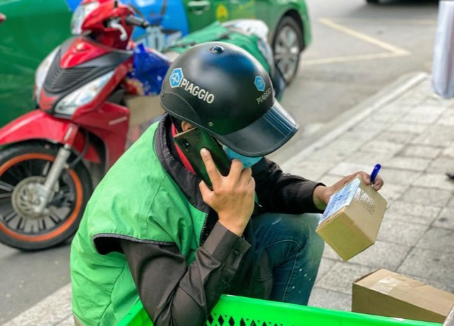 VCCI đề xuất không miễn thuế nhập khẩu với hàng thương mại điện tử giá thấp