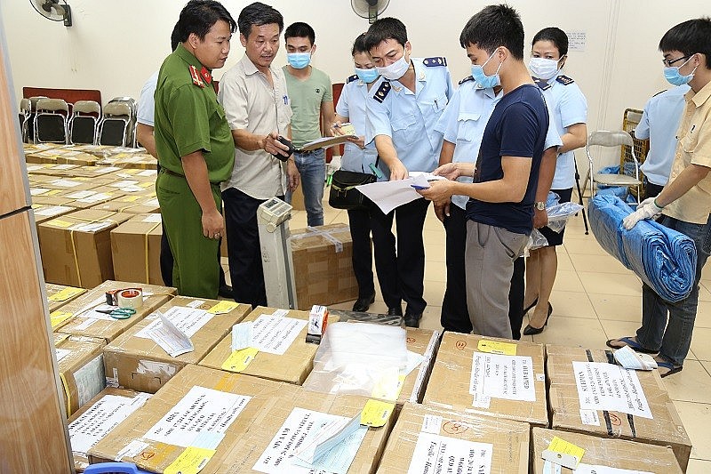 Hà Nội thành lập tổ công tác đặc biệt chống buôn lậu, hàng giả