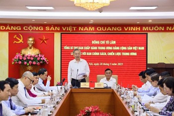 Tổng Bí thư Tô Lâm yêu cầu đổi mới tư duy quản lý thị trường vàng