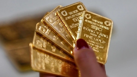 Giá vàng tăng mạnh, kỳ vọng “cởi trói” thị trường nhờ chính sách mới