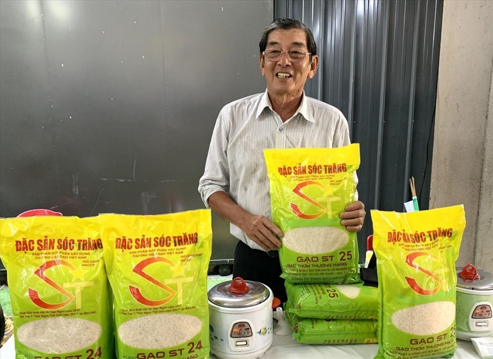 Gạo ST25 bị làm giả tràn lan: Cách nhận biết để không bị lừa