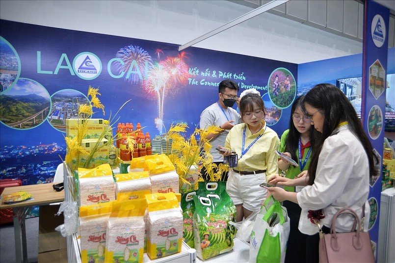 Hoạt động giới thiệu, quảng bá hàng Việt tại sự kiện xúc tiến thương mại, góp phần thúc đẩy phát triển thị trường nội địa và thương mại điện tử.