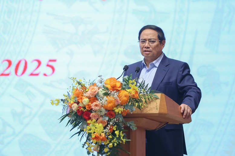Thủ tướng Phạm Minh Chính: Thực hiện bằng được mục tiêu nông nghiệp sinh thái, nông thôn hiện đại, nông dân văn minh - Ảnh: VGP