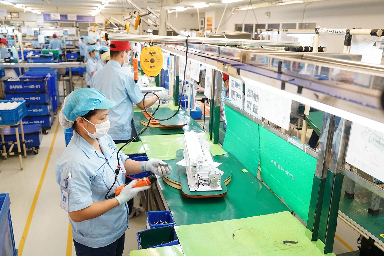 Bộ Tài chính giảm sâu cho 46 loại phí, lệ phí