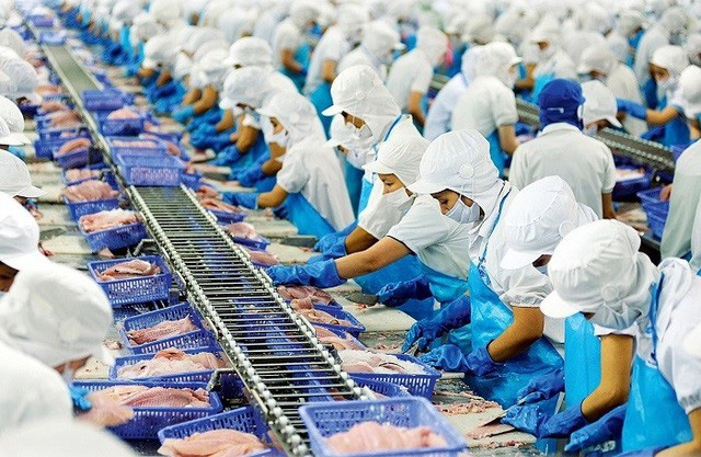 Bộ NN-MT lên kịch bản ứng phó với thuế quan Mỹ, giữ mục tiêu xuất khẩu 65 tỉ USD năm 2025
