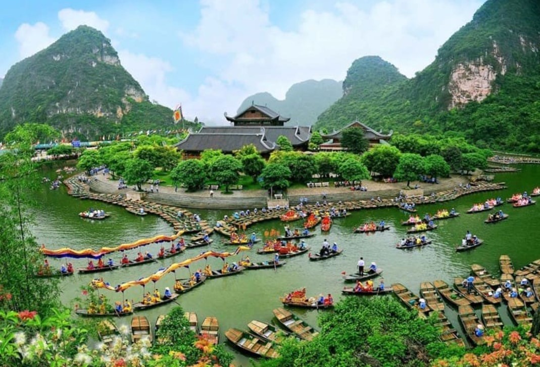 Du lịch Việt Nam nửa đầu năm 2025 tăng trưởng ấn tượng