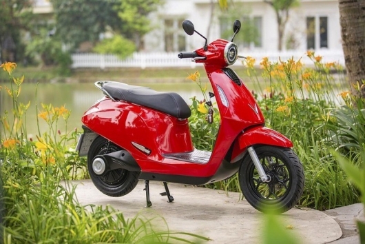 Cú hích thị trường xe điện từ lộ trình cấm xe xăng