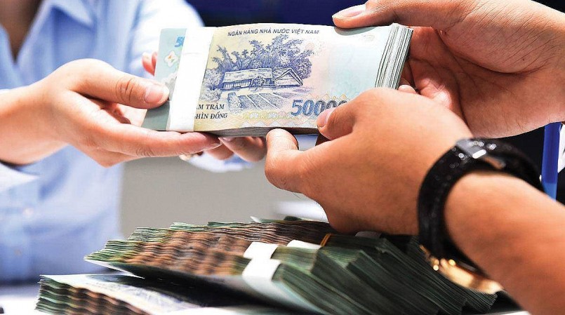 Thủ tướng Chính phủ yêu cầu thúc đẩy thanh toán không dùng tiền mặt, xử lý nghiêm hành vi trốn thuế