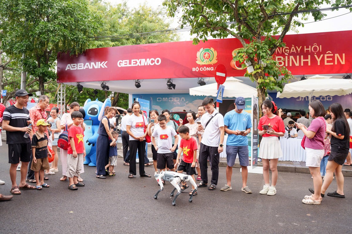 Geleximco và Omoda & Jaecoo Việt Nam đồng hành cùng “Ngày hội bình yên”