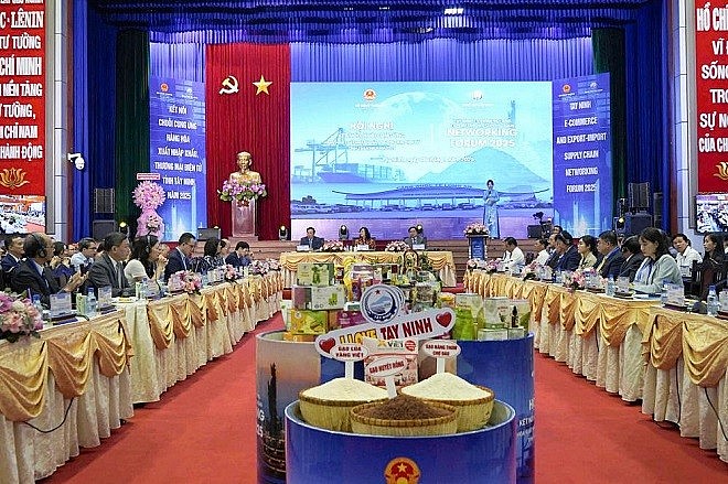 Thúc đẩy thương mại biên giới Việt Nam – Campuchia: Cơ hội mở rộng hợp tác song phương