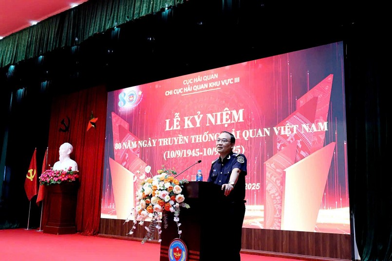 Chi cục Hải quan khu vực III tổ chức Lễ kỷ niệm 80 năm Ngày truyền thống Hải quan Việt Nam