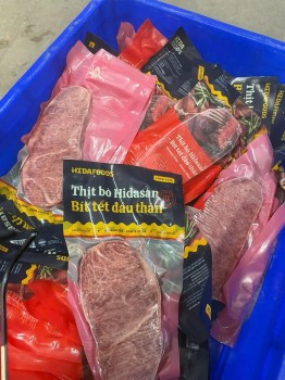 Khởi tố bốn đối tượng 