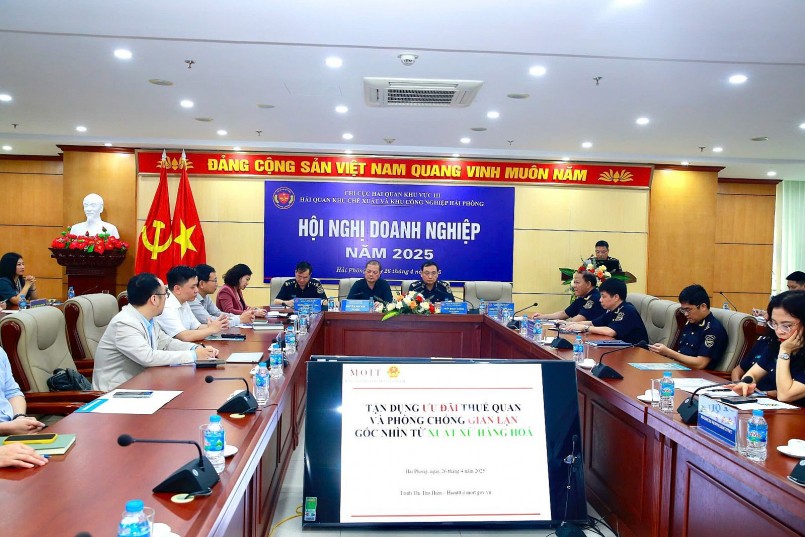 Chi cục Hải quan Khu vực III đồng hành cùng doanh nghiệp, kiến tạo môi trường kinh doanh thuận lợi, minh bạch và phát triển bền vững