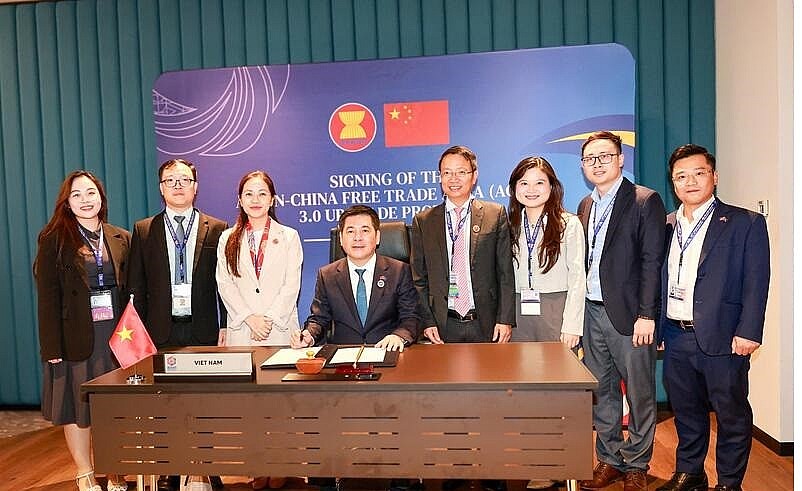 ACFTA 3.0: Bước tiến mới mở rộng thị trường và chuỗi cung ứng ASEAN – Trung Quốc ACFTA 3.0: Bước tiến mới mở rộng thị trường và chuỗi cung ứng ASEAN – Trung Quốc